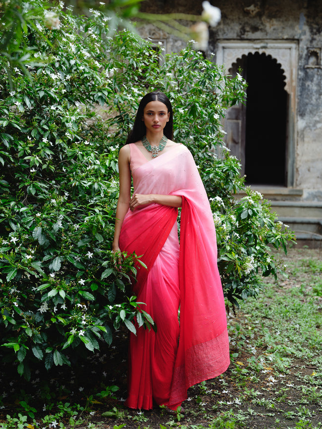 "TAARA" mukaish saree