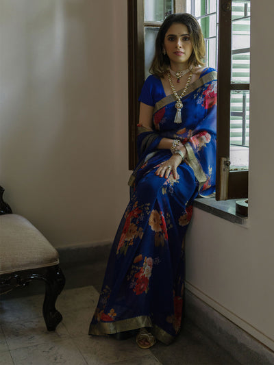 Bright blue floral bunch saree set